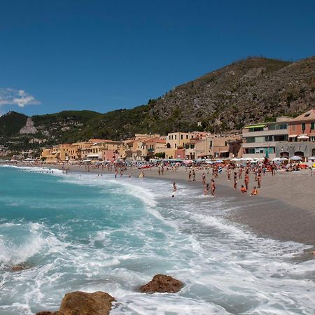 Fornaci 2 Rivieraholiday Pietra Ligure Dış mekan fotoğraf