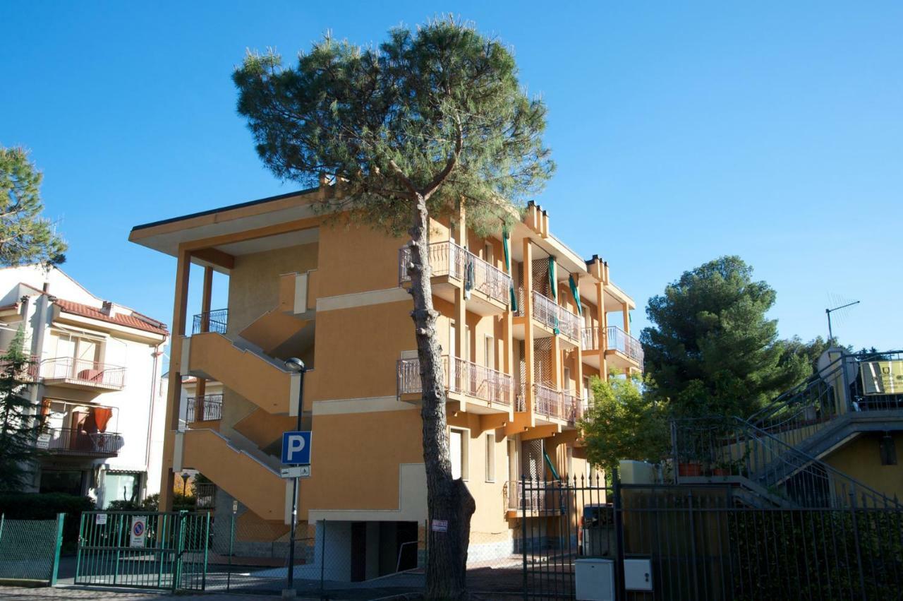 Fornaci 2 Rivieraholiday Pietra Ligure Dış mekan fotoğraf